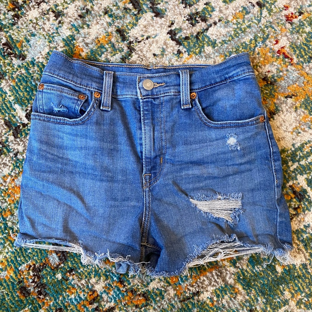 Levi’s Medium Wash High Rise Shorts